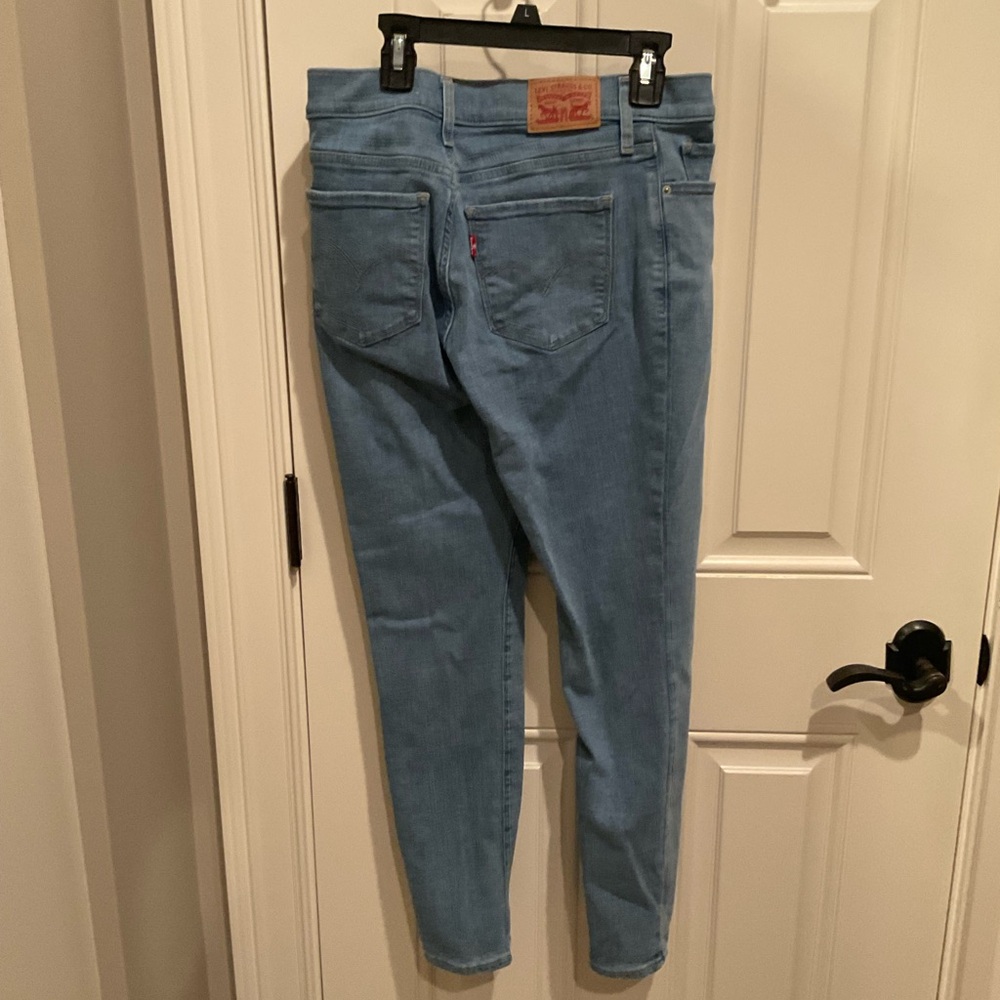 Levi's 311 shaping Women's Sky Blue Skinny Jeans